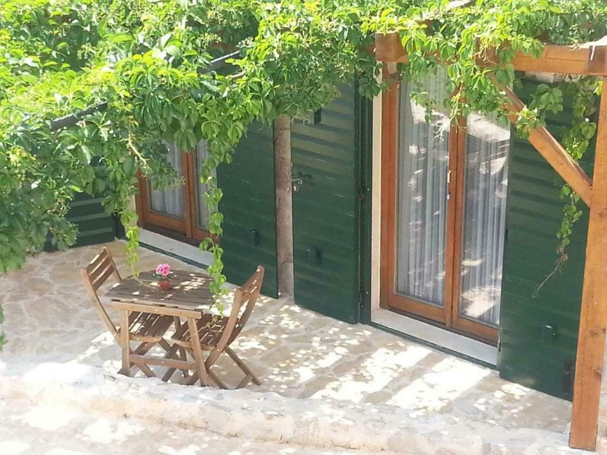 Dvori Svetog Mihaela Apartment Sibenik Exterior photo